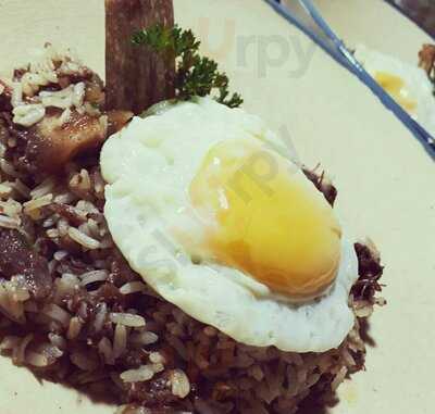 Rustico Cozinha Internacional E Cervejaria