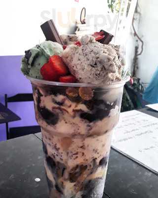 Di Creme Sorvetes E Açaí