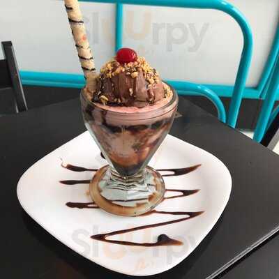 Di Creme Sorvetes E Açaí