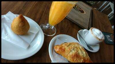 Panificadora Pizzaria E Churrascaria Pão Kent