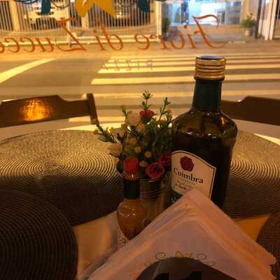 Fiore Di Zucca Pizzaria