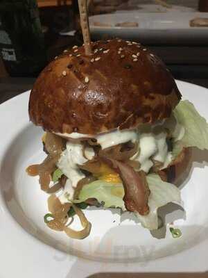 Ginger Sandwich & Beer