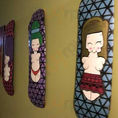 General Store Camiseteria E Cafeteria