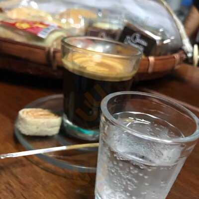 General Store Camiseteria E Cafeteria