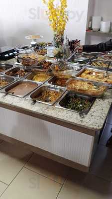 Divina Gula Refeicoes