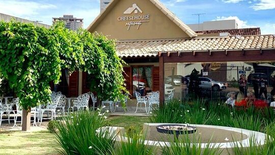 Restaurante CheeseHouse