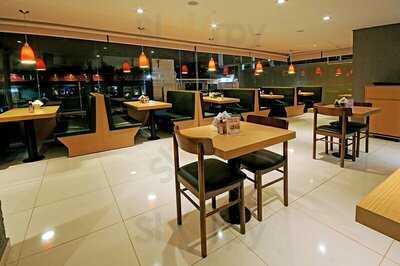 Makis Place - Temakeria Express