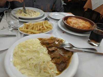 Abruzzi Restaurante E Rotisserie