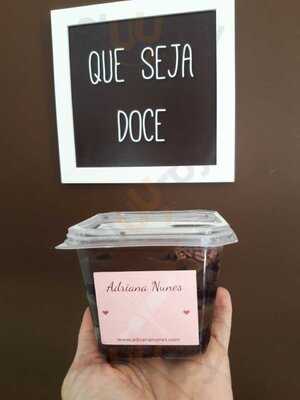 Adriana Nunes - Ateliê De Doces