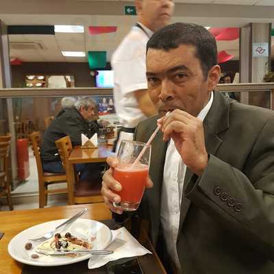 Mão Na Roda Pizzaria E Chopperia