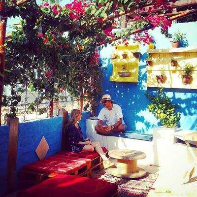 Mambembe - Comida E Outras Artes