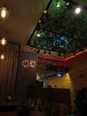 Mamute Burgers Vila A