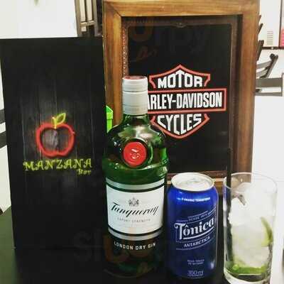 Manzana Bar