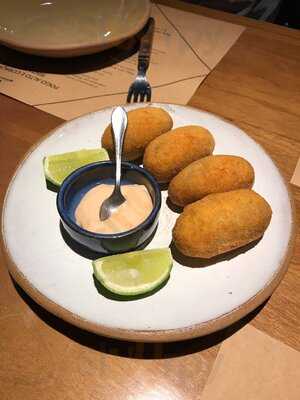 Orientales Carnes Y Vinos