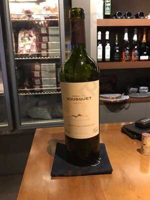 Orientales Carnes Y Vinos