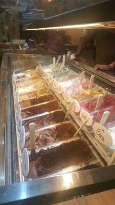 Marco Polo Gelateria E Caffe