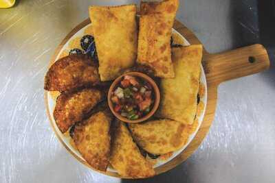 Kanoa Bar E Restaurante