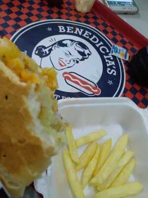 Benedicta's Hot Dog
