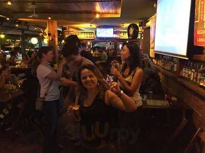 Vanguarda Emporio Bar