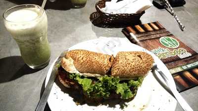 Verde Bamboo Bistrô