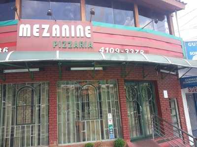 Pizzaria Mezanine