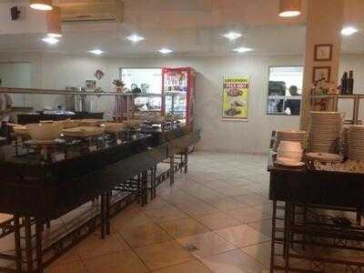 La Em Casa Self Service