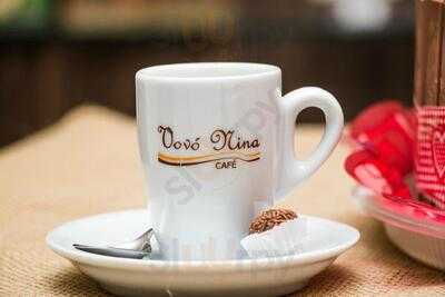 Vovó Nina Café
