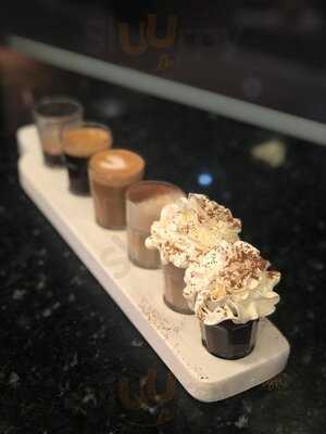 D'mell Cafeteria E Doceria