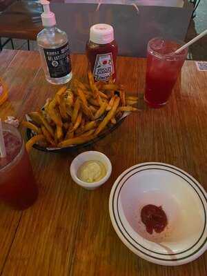 Z Deli Sandwich Shop