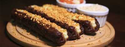 Ponto Do Pastel E Espetos