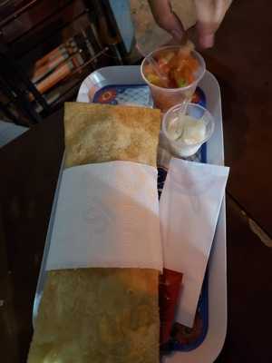 Ponto Do Pastel E Espetos