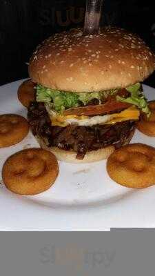 Delicia's Burger