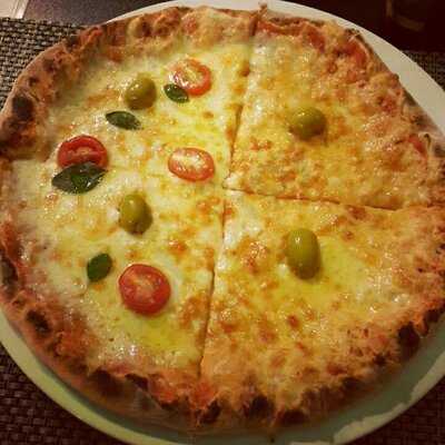 Tavola Bar E Pizzeria