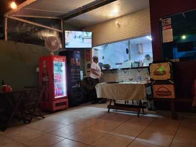 Dona Helena Pizzas Artesanais