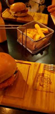 Heisenburger & Beer