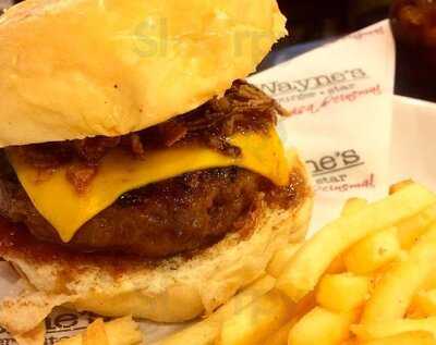 Wayne's Burger Star