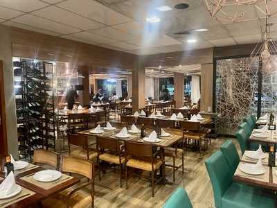 Dom Mathias Steak House