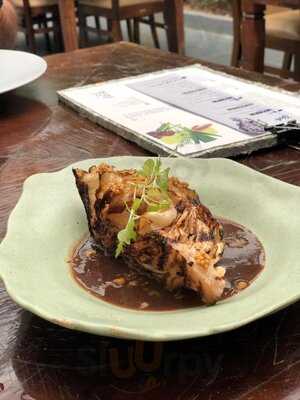 Yolo Cozinha Contemporânea