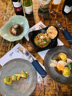 Yolo Cozinha Contemporânea