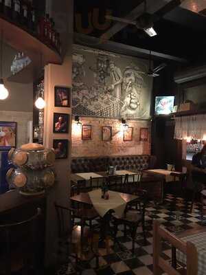 Olivos 657 Gastro Bar