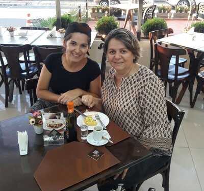 Deck Gourmet Restaurante E Café