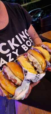 Fckng Crazy Boss - Burger E Chope