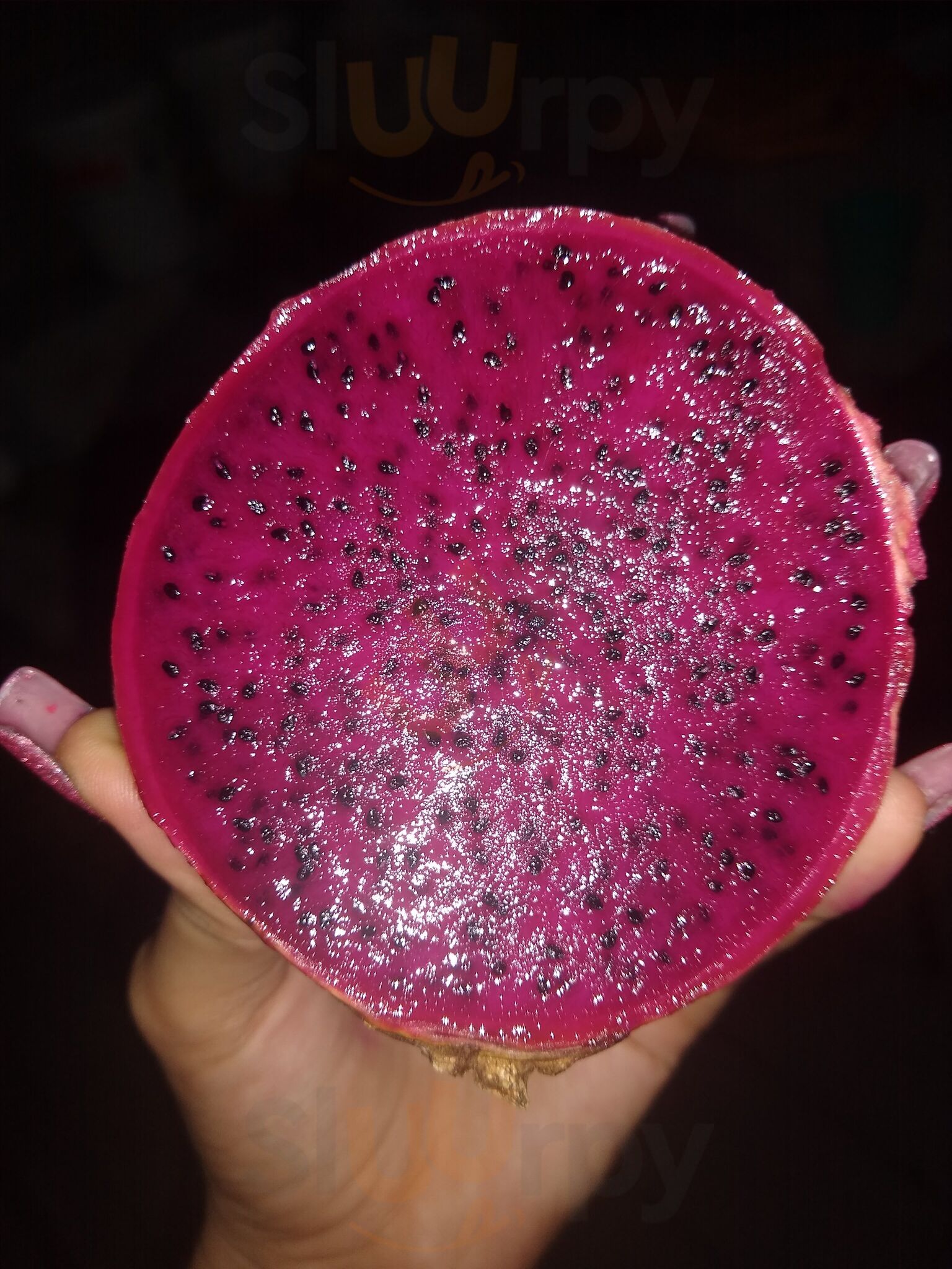 Laura Lanches E Pizzas