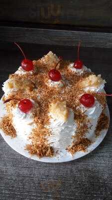 Padaria E Confeitaria Dona Bel