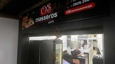 Os Masseros Esfiharia & Pizzaria