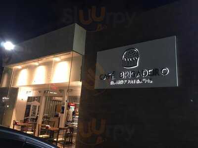 Café Brigadeiro Restaurante E Confeitaria