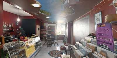 Salvador Vegan Café