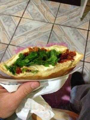 Bummerangue Creperia