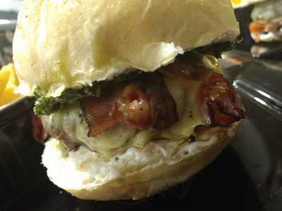 Taberna Garage Burger