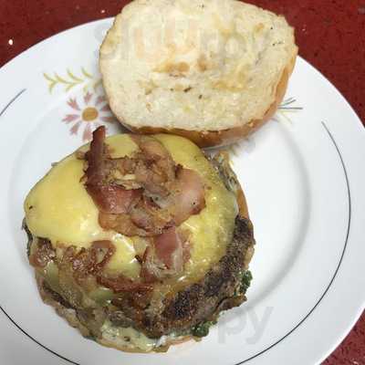 Taberna Garage Burger